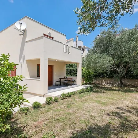Ana Apartmán Zadar