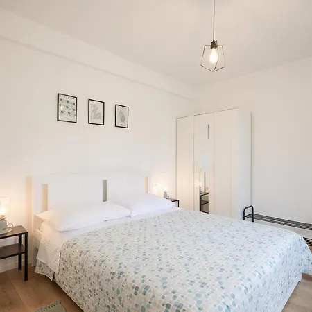Ana * Zadar